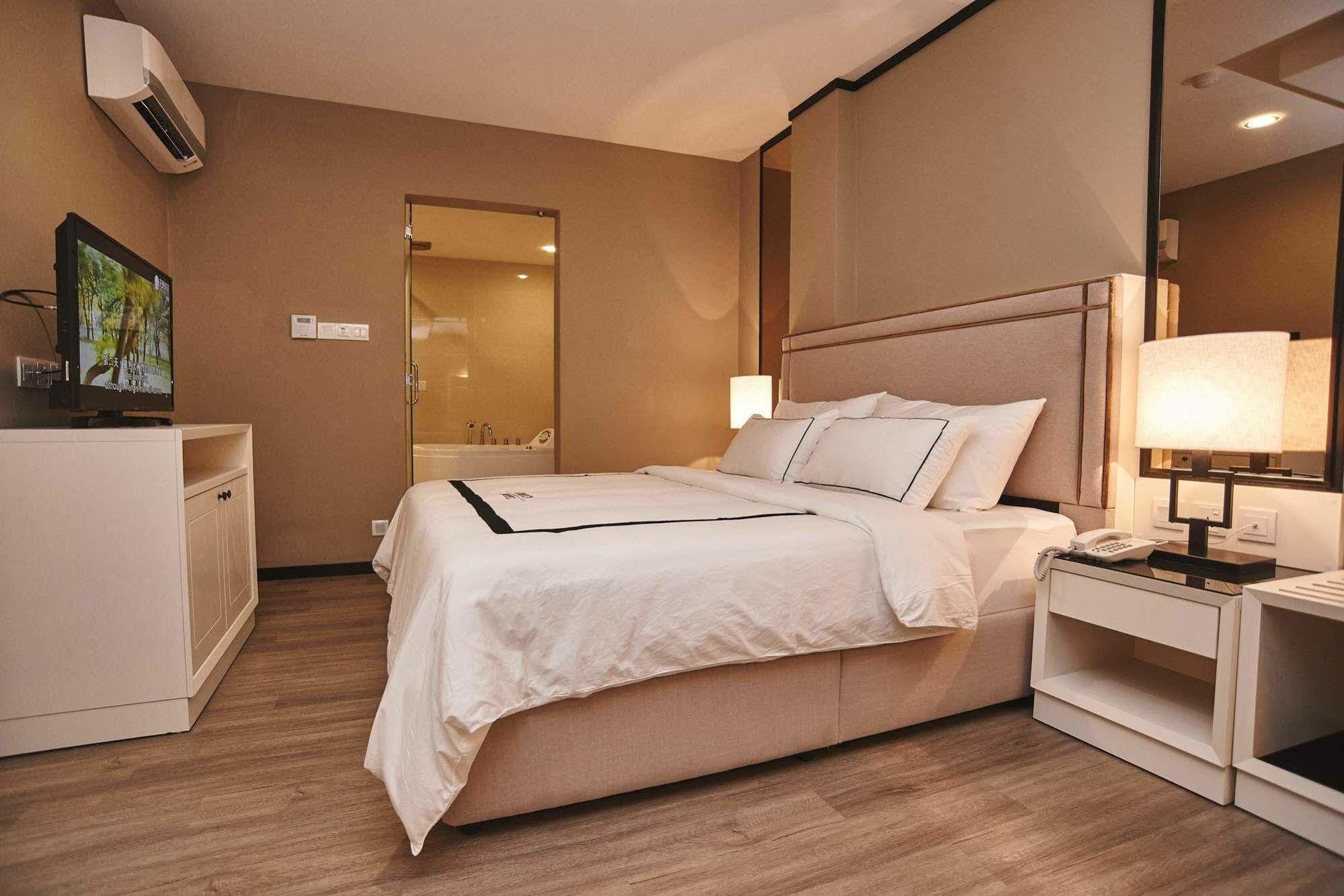 Corsica Hotel Kulai Exteriér fotografie